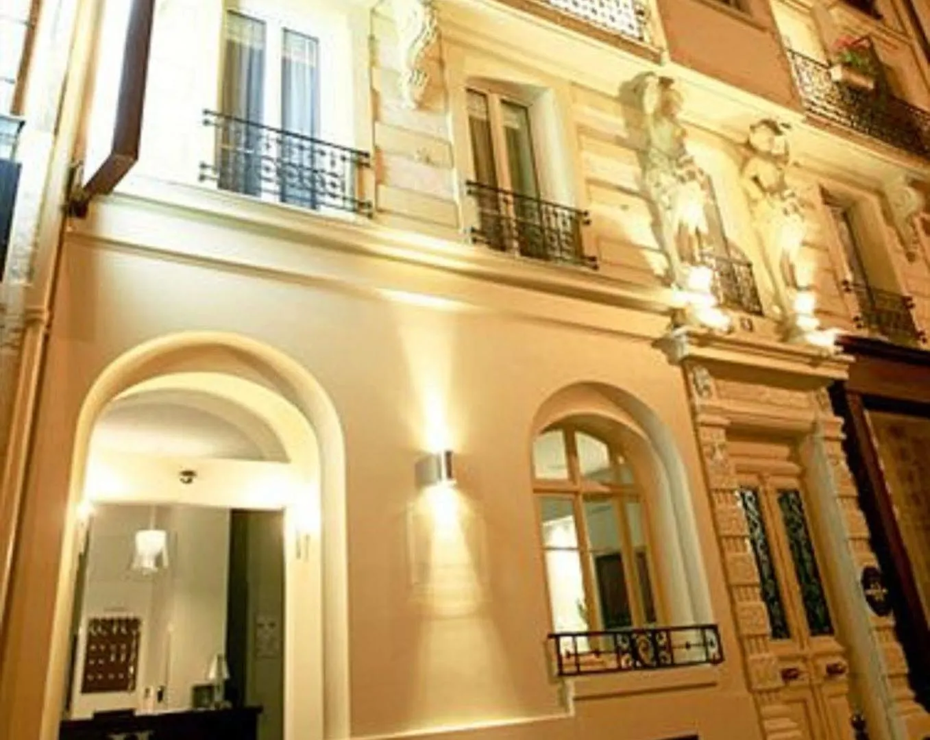 Hotel De Nemours Paris