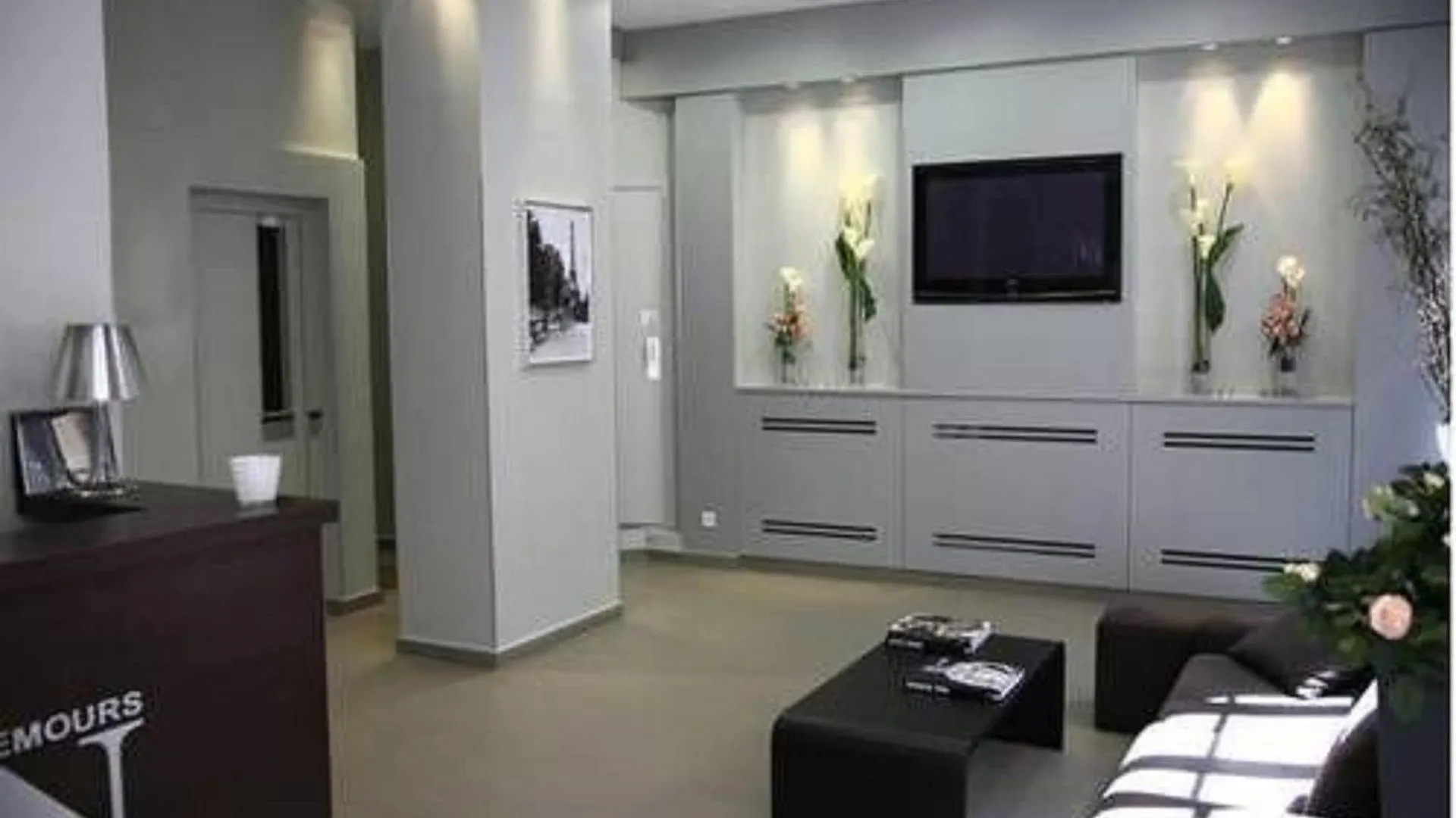 Hotel De Nemours Paris
