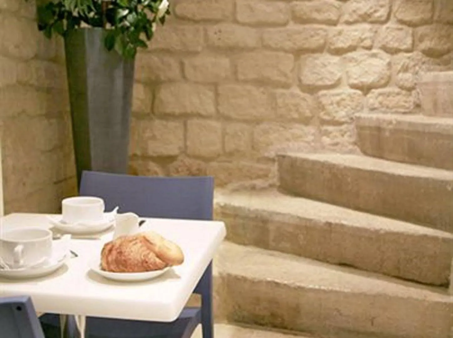 Hotel De Nemours Paris 2*,  France