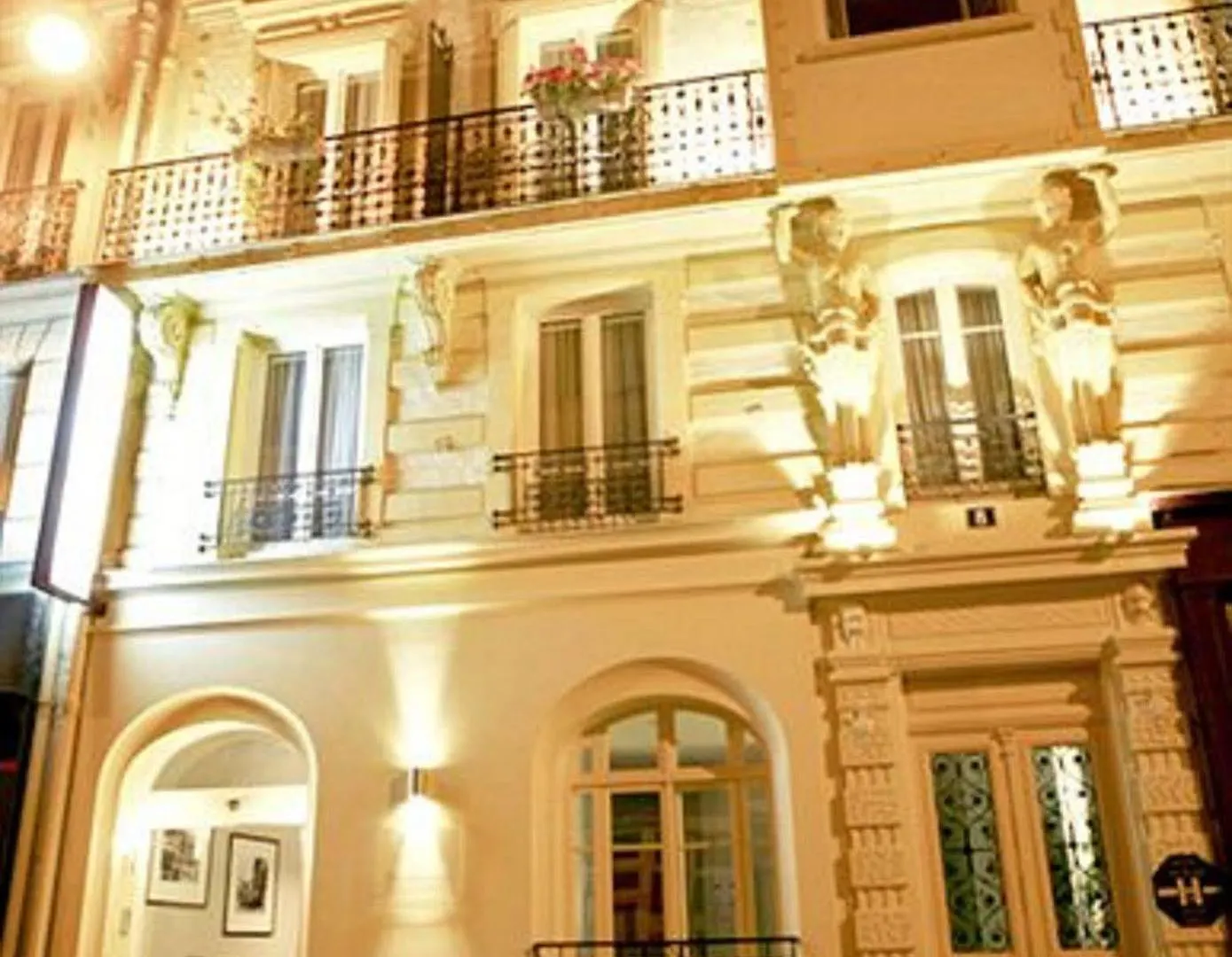 Hotel De Nemours Paris 2*,  France